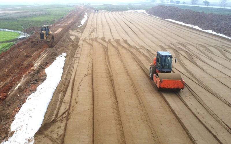 dịch vụ bơm cát