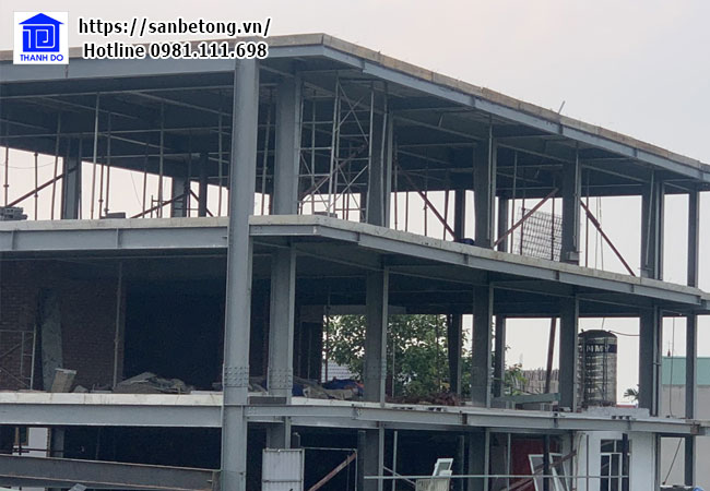 Nhà thép tiền chế lắp ghép được nhiều chủ đầu tư ở Việt nam lực chọn