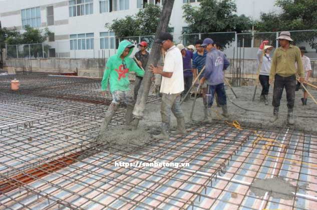 Bê tông thi công sàn hiện nay có mặt cắt ngang rộng