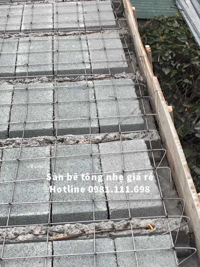 Cận cảnh sàn bê tông nhẹ tại xã Đông Lỗ - Hiệp Hòa - Bắc Giang khi chưa đổ lớp bê tông tạo liên kết