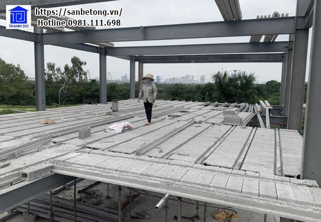 gạch block nhẹ được lắp đặt bên trên