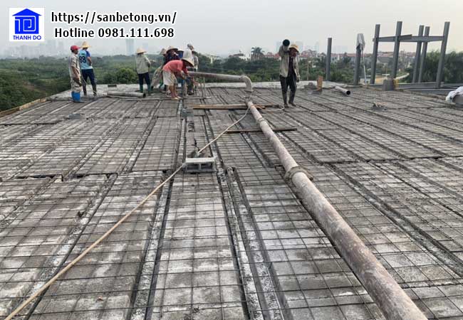 Sàn bê tông nhẹ Xuân Mai có kết cấu gồm dầm dự ứng lực PPB, gạch block nhẹ, lớp cốt thép và đổ bù bê tông tươi