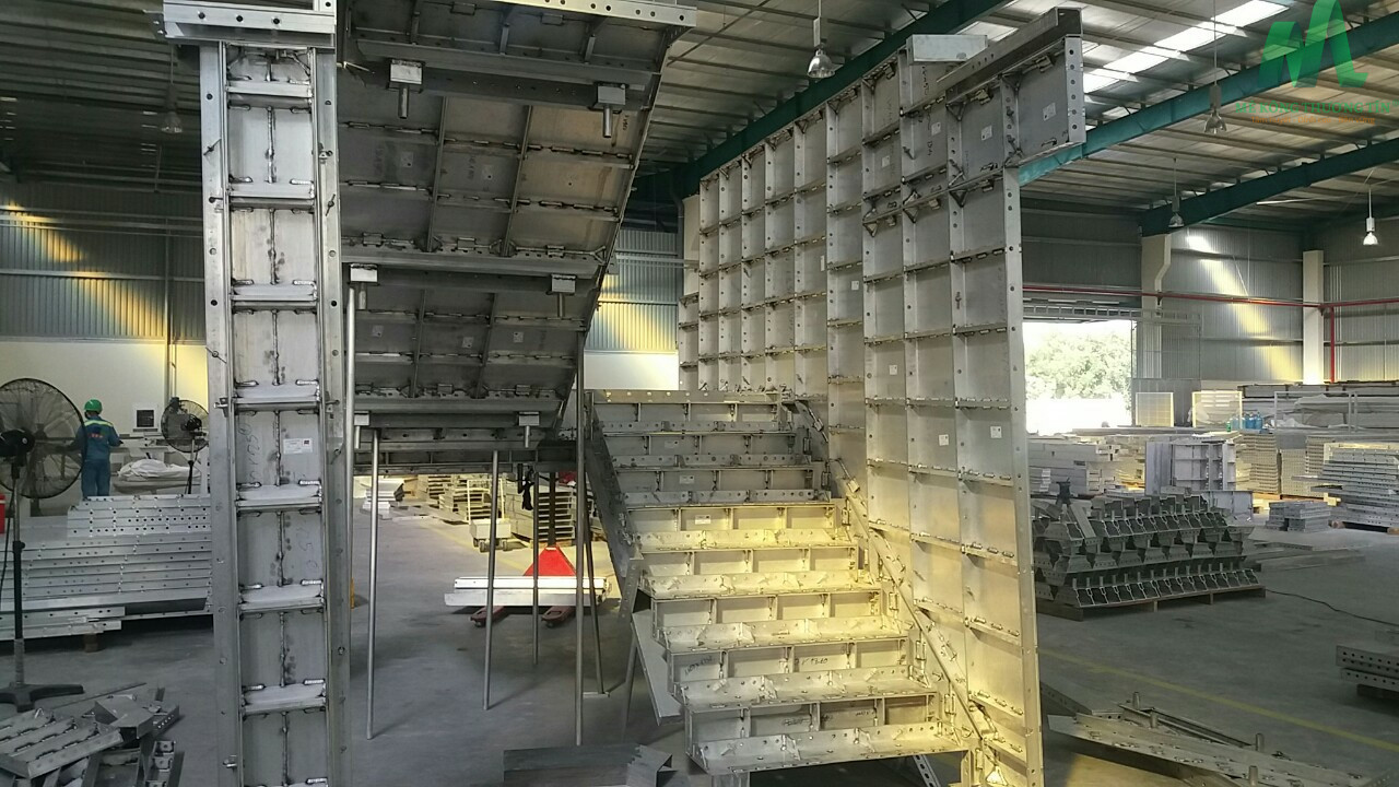 báo giá thi công cốp pha