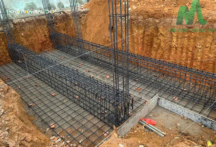 bố trí thép giằng móng