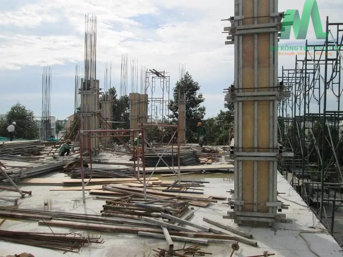 cốp pha cột 