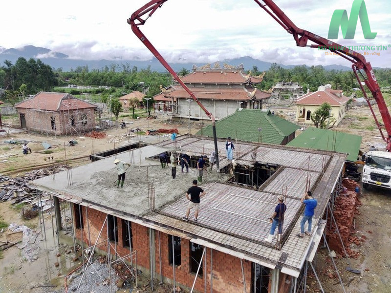 Hãy gọi cho chúng tôi để được tư vấn chi tiết về cách chọn và dùng bê toogn